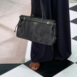 1BA433 Suede Brushed Gray Upper View