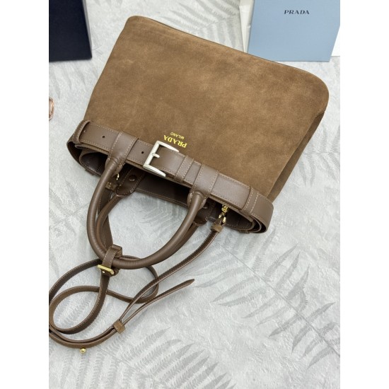 F780 new women's bag 1BA434 suede suede this handbag women's bag using imported inside with imported suede brushed leather inside with imported sheepskin clean lines and sophisticated elements intertwined interpretation of the elegant and functional desig