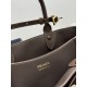 F780 new women's bag 1BA434 suede suede this handbag women's bag using imported inside with imported suede brushed leather inside with imported sheepskin clean lines and sophisticated elements intertwined interpretation of the elegant and functional desig