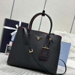 F830 classic models Tote red lining 1BG775 black large 33cm arrival color color fully upgraded using imported coarse cross grain cow with the impact of the color calfskin top brushed hardware color matching handles never out of fashion shopping bag naught