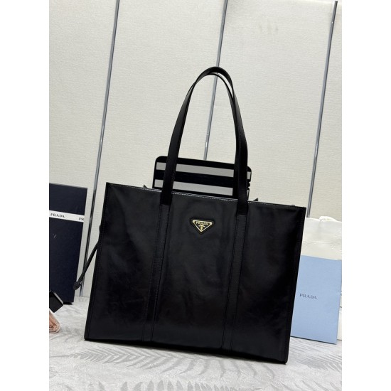F750 new waxy leather tote bag 1BG460 This tote bag is made of imported waxy leather oily color exudes a classical atmosphere shoulder carry handheld can be capacity space is very large huge good use is definitely the time business people must-have models