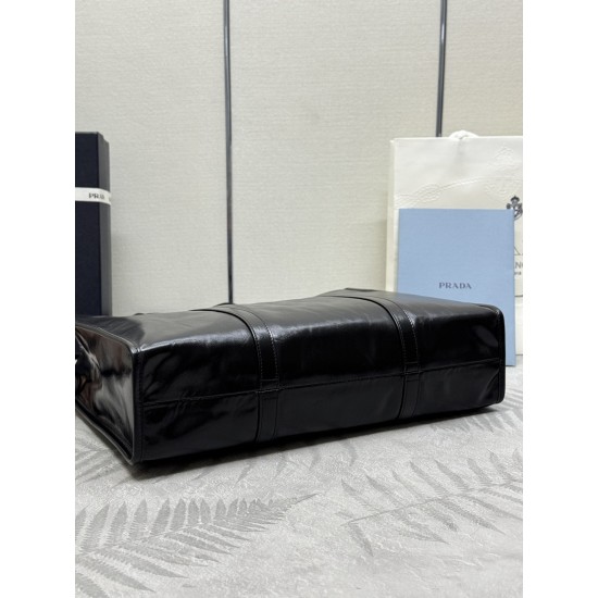 F750 new waxy leather tote bag 1BG460 This tote bag is made of imported waxy leather oily color exudes a classical atmosphere shoulder carry handheld can be capacity space is very large huge good use is definitely the time business people must-have models