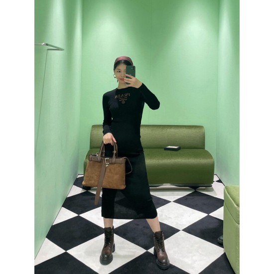 1BA434 Frosted Leather Upper View