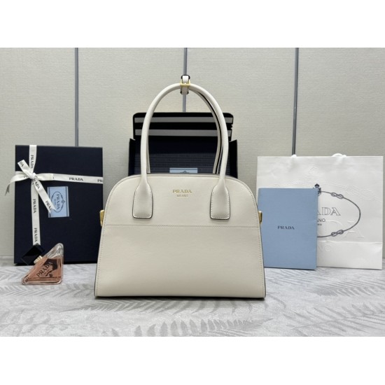 New Medium Tote Bag 1BG538