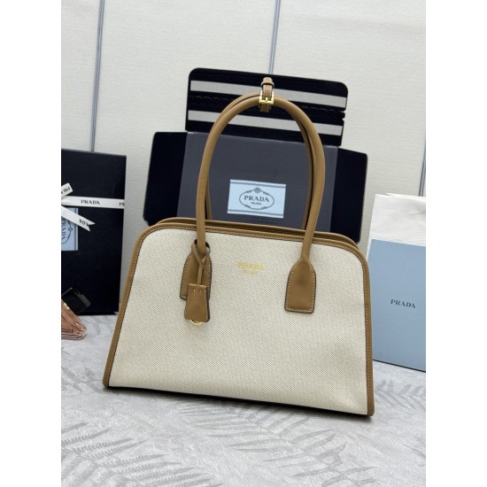 F590 new linen tote bag 1BG572 this bag combines cowhide and linen blended fabrics versatile fashion and lightweight texture molded Oversize silhouette skillfully interpreted duality functional and practical design exquisite exquisite detail highlights th