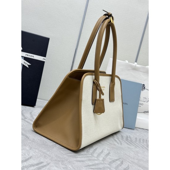 F590 new linen tote bag 1BG572 this bag combines cowhide and linen blended fabrics versatile fashion and lightweight texture molded Oversize silhouette skillfully interpreted duality functional and practical design exquisite exquisite detail highlights th