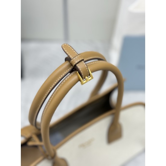 F590 new linen tote bag 1BG572 this bag combines cowhide and linen blended fabrics versatile fashion and lightweight texture molded Oversize silhouette skillfully interpreted duality functional and practical design exquisite exquisite detail highlights th